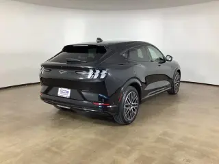 Ford Mustang Mach-E 2024 Premium 4dr SUV