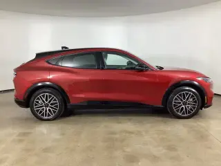 Ford Mustang Mach-E 2024 Premium 4dr SUV