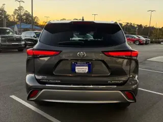 Toyota Highlander 2021 Platinum 4 SUV