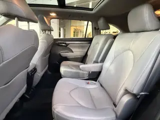 Toyota Highlander 2021 Platinum 4 SUV