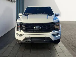Ford F-150 2023 4x4 Lariat 4dr SuperCrew 5.5 ft. SB
