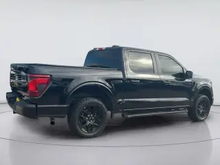 Ford F-150 2025 4x2 STX 4p SuperCrew 5.5 ft. SB
