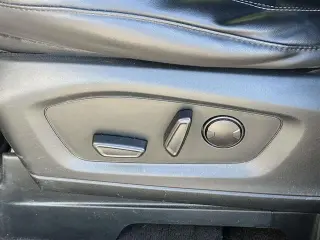 Ford Explorer 2023 AWD XLT 4p SV