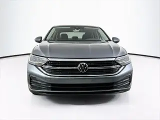 Volkswagen Jetta 2024 SE 4dr Sedan