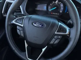 Ford Edge 2023 tracción en todas las ruedas SEL 4p Crossover