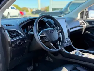 Ford Edge 2023 tracción en todas las ruedas SEL 4p Crossover