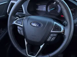 Ford Edge 2023 AWD SEL 4p Crossover