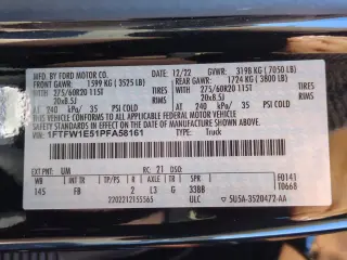Ford F-150 2023 4x4 XLT 4p SuperCrew 5.5 ft. CB