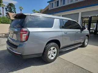Chevrolet Suburban 2022 4x2 LT 4dr SUV
