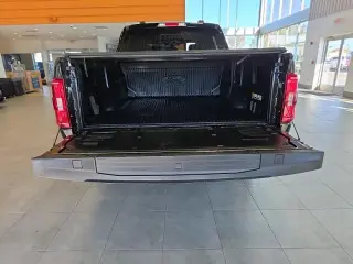 Ford F-150 2023 4x4 XLT 4p SuperCrew 5.5 ft. SB