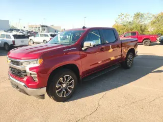 Chevrolet Silverado 1500 2022 4x4 LT cabina de 4 puertas 5.8 pies SB con 1LT