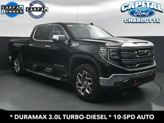GMC Sierra 1500 2023 4x4 SLT 4p Cab Camioneta 5.8 ft. CB