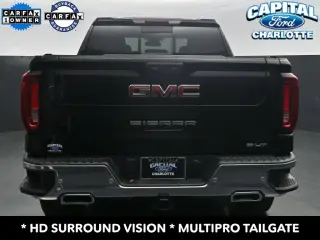 GMC Sierra 1500 2023 4x4 SLT 4p Cab Camioneta 5.8 ft. CB