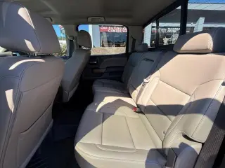 GMC Sierra 1500 2018 4x4 SLT 4dr Crew Cab 5.8 ft. SB