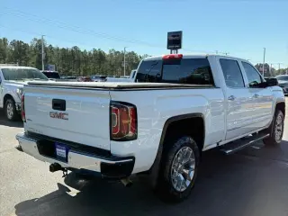 GMC Sierra 1500 2018 4x4 SLT 4dr Crew Cab 5.8 ft. SB