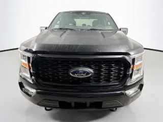 Ford F-150 2022 4x4 XL 4dr SuperCrew 5.5 ft. SB