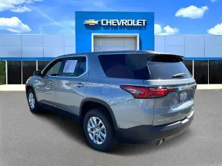 Chevrolet Traverse 2023 LS 4dr SUV w/1LS