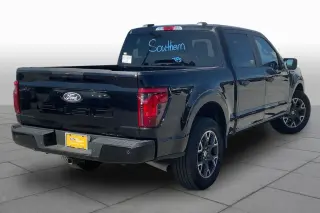 Ford F-150 2025 4x2 STX 4dr SuperCrew 5.5 pies SB
