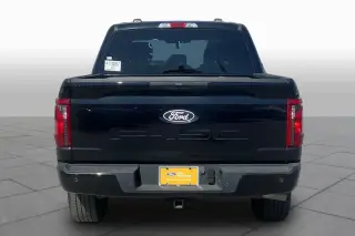 Ford F-150 2025 4x2 STX 4dr SuperCrew 5.5 pies SB