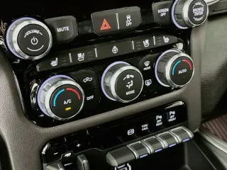 Ram 2500 2020 4x4 Laramie 4p Puerta Pickup