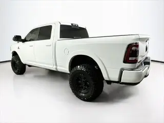 Ram 2500 2020 4x4 Laramie 4p Puerta Pickup