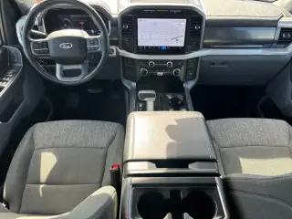 Ford F-150 Lightning 2023 AWD XLT 4dr SuperCrew 5.5 ft. SB