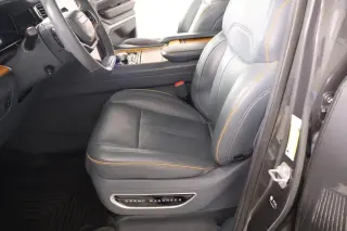 Jeep Grand Wagoneer 2022 4x4 Series II SUV de 4 puertas