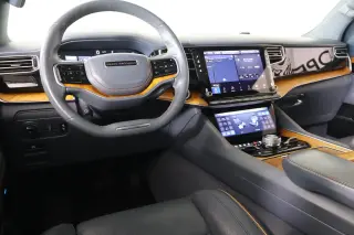 Jeep Grand Wagoneer 2022 4x4 Series II SUV de 4 puertas