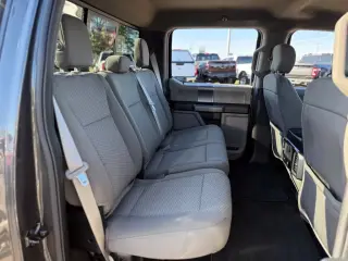 Ford F-150 2018 4x4 XLT 4dr SuperCrew 5.5 ft. SB