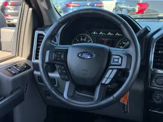 Ford F-150 2018 4x4 XLT 4dr SuperCrew 5.5 ft. SB