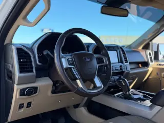 Ford F-150 2020 4x4 Lariat 4dr SuperCrew 5.5 ft. SB
