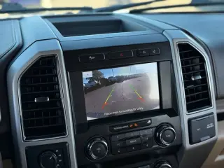 Ford F-150 2020 4x4 Lariat 4dr SuperCrew 5.5 ft. SB
