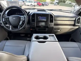 Ford F-250 Super Duty 2019 4x4 XL 4dr Crew Cab 6.8 ft. SB Pickup