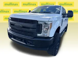 Ford F-250 Super Duty 2019 4x4 XL 4dr Crew Cab 6.8 ft. SB Pickup