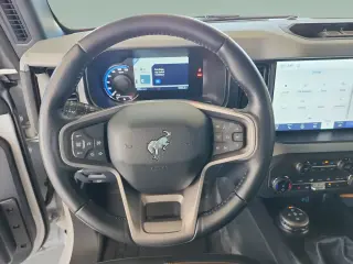 Ford Bronco 2022 4x4 Outer Banks Advanced 2dr SUV
