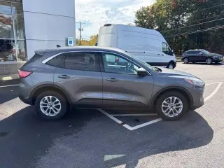 Ford Escape 2022 AWD SE 4p SUV