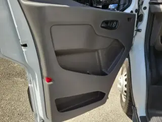 Ford Transit 2024 350 HD 3dr LWB Tech Roof DRW Extended Cargo Van con GVWR de 9950 lb.