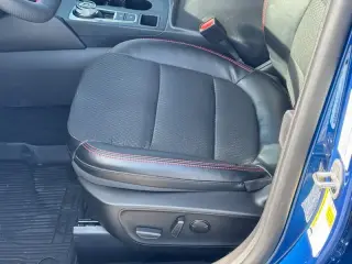 Ford Escape 2023 AWD ST-Line Select 4dr SUV