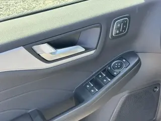 Ford Escape 2023 AWD Platinum 4dr SUV