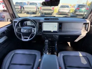 Ford Bronco 2024 4x4 Black Diamond 2dr SUV