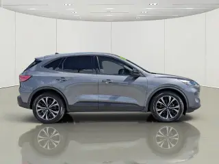 Ford Escape 2022 SE 4dr SUV