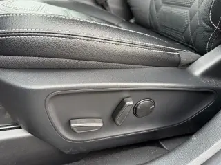 Ford Escape Plug-In Híbrido 2024 PHEV 4dr SUV