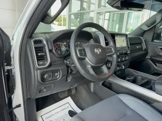Ram 1500 2023 4x2 Big Horn 4p Cubierta Cuadrada Quad Cab 6.4 ft. CA Camioneta Corta