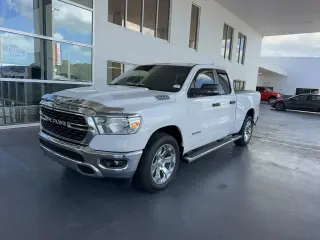 Ram 1500 2023 4x2 Big Horn 4p Cubierta Cuadrada Quad Cab 6.4 ft. CA Camioneta Corta