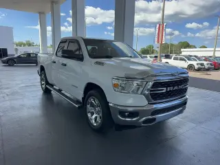 Ram 1500 2023 4x2 Big Horn 4p Cubierta Cuadrada Quad Cab 6.4 ft. CA Camioneta Corta