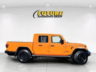 Jeep Gladiator 2025 4x4 Sport 4dr Crew Cab 5.0 ft. SB