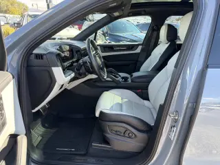 2026 Porsche Cayenne