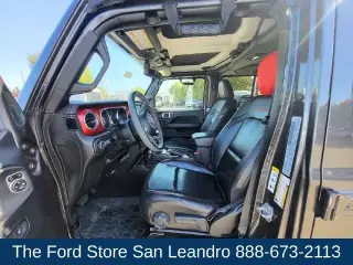 Jeep Wrangler Unlimited 2018 4x4 Rubicon 4p SUV (lanzamiento a mitad de año)