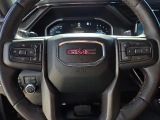 GMC Sierra 1500 2023 4x4 AT4 4dr Crew Cab 5.8 ft. SB