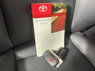 2025 Toyota Highlander